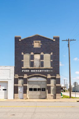 Modern zamanın hayalet kasabası Kahire, Illinois, ABD 'deki itfaiye istasyonu..