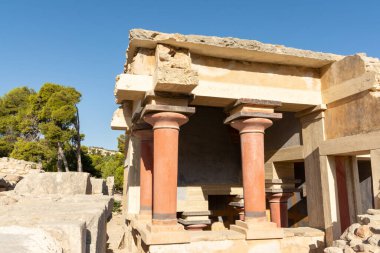 Knossos, Heraklion, Girit, Yunanistan - 21 Eylül 2023 Yunanistan Girit 'teki güzel Knossos Sarayı' nın kalıntıları.