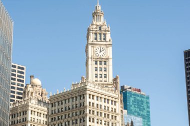 Chicago şehir merkezindeki çeşitli binaların mimarisi ve detayları..