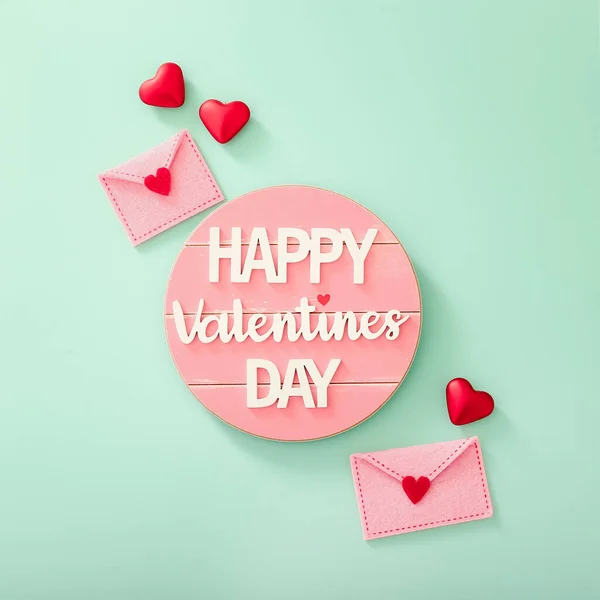 Happy Valentines Day Message Red Hearts Felt Envelopes Color Background — Stock Photo, Image