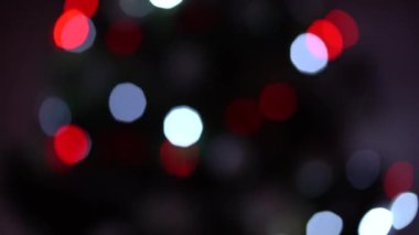 Soyut Noel ağacı süslemeleri ışıklar bulanık yuvarlak ışık. 