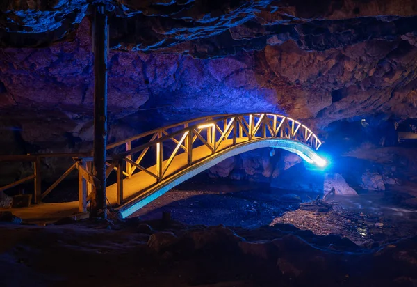 Pont Dans Grotte Bolii Pestera Bolii Près Ville Petrosani Comté — Photo