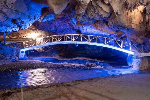 Pont Dans Grotte Bolii Pestera Bolii Près Ville Petrosani Comté — Photo