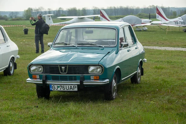 Targu Jiu Gorj Rumania Abril 2023 Coche Vintage Dacia 1300 —  Fotos de Stock