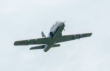 Targu-Jiu, Gorj, Romanya - 29 Nisan 2023: IAR 99 Hawk (IAR 99 soim) Romanya 'nın Targu-Jiu hava gösterisindeki sergide