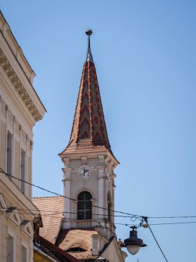 Sibiu, Romanya 10 Ağustos 2025: Romanya 'nın Sibiu kentindeki eski binalar. Bina detayları.