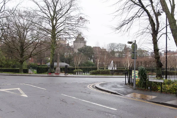 Windsor, İngiltere, 15 Ocak, Barry Caddesi 'nden Windsor Şatosu' na