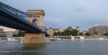 Macaristan 'da Budapeşte' ye bir gezi, harika anıtlarla dolu güzel bir şehir, en iyi fotoğraf..