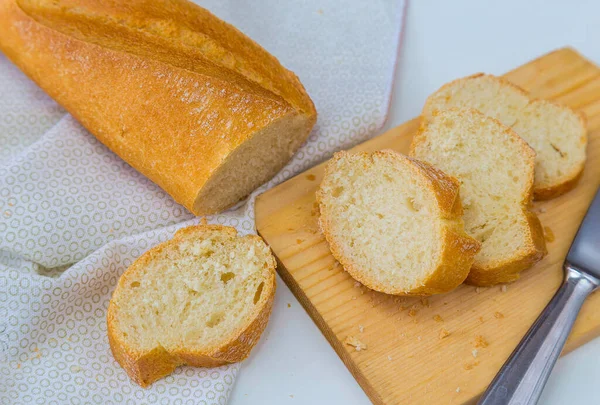 parçalara ayrılmış ekmek