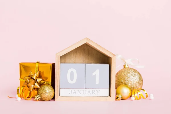 January Christmas Composition Colored Background Wooden Calendar Gift Box Toys — Foto de Stock