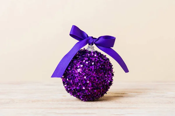 Christmas Ball Colored Background Decoration Bauble Ribbon Bow Copy Space — Photo