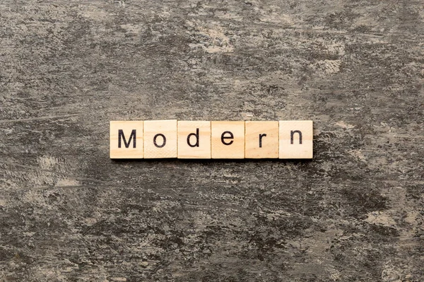 Modernes Wort Auf Holzblock Geschrieben Moderner Text Auf Zementtisch Für — Stockfoto