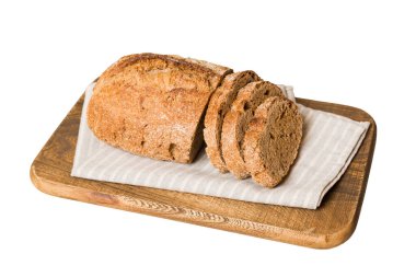 Beyaz arka planda izole edilmiş peçeteli taze dilimlenmiş ekmek çeşitleri. Sağlıklı mayasız ekmek. Fransız ekmeği dilimi.