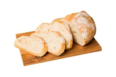 Beyaz arka planda izole edilmiş peçeteli taze dilimlenmiş ekmek çeşitleri. Sağlıklı mayasız ekmek. Fransız ekmeği dilimi.