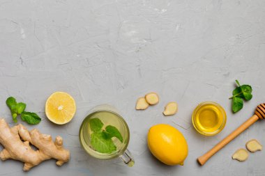 Doğal soğuk algınlığı ve grip ilaçları. Bağışıklık uyarımı ve virüs koruması için doğal malzemeler. Üst görünüm düzlüğü.