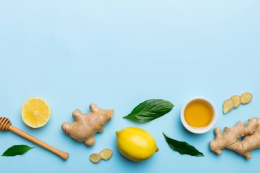 Doğal soğuk algınlığı ve grip ilaçları. Bağışıklık uyarımı ve virüs koruması için doğal malzemeler. Üst görünüm düzlüğü.