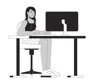 Bilgisayarın başında oturan genç kadın siyah beyaz çizgi film karakteri. Hintli kadın ofis çalışanı vektör hatlarını izole etti. Konforlu kurumsal işyeri tek renkli düz nokta çizimi