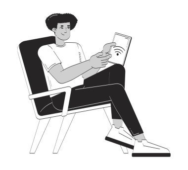 Latin adam akıllı cihazları tablet karalama doğrusal karakter ile kontrol ediyor. IoT kullanıcısı rahat bir şekilde oturmuş, kablosuz ekran 2D vektör ana hatlarını izole ediyor. El çizimi illüstrasyon monokrom