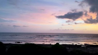 Dapoli 'deki Ladghar sahilinin havadan çekilmiş görüntüleri. Hindistan' ın Maharashtra bölgesinin batı kıyısındaki Pune 'a 200 km uzaklıkta..