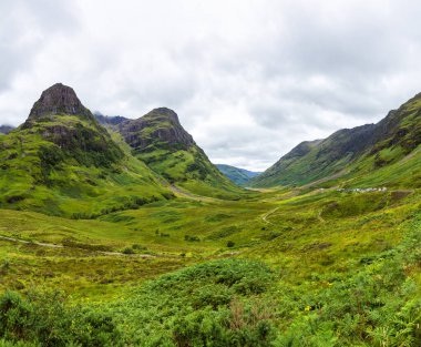 Glencoe Vadisi 'nin güzel manzarası, İskoçya' nın en büyüleyici yerlerinden biri.