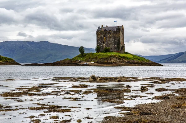 Stalker Castle Una Casa Torre Una Pequeña Isla Loch Laich —  Fotos de Stock