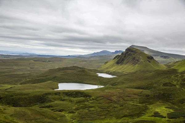 Yazın Skoçya Skye Adası Ndaki Quiraing Muhteşem Manzarasının Güzel Bir — Stok fotoğraf