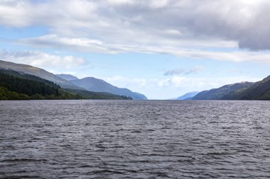 İskoçya 'daki ünlü Loch Ness.