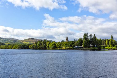 İskoçya 'daki ünlü Loch Ness.