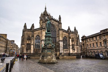 Edinburgh, St Giles Katedrali ve Adam Smith Heykeli, İskoçya