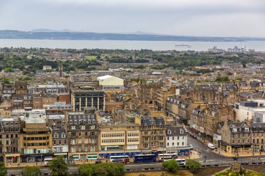 Edinburgh şehri panoraması. Edinburgh İskoçya 'nın başkentidir.
