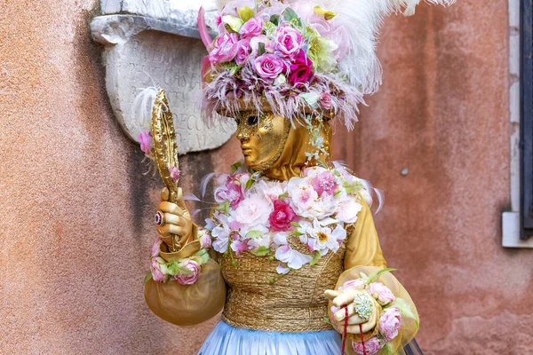 Mooie Damesmaskers Tijdens Het Carnaval Van Venetië Italië — Stockfoto