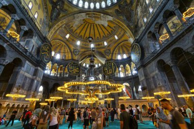 İSTANBUL, TURKEY 2023 Ağustos 03: İstanbul 'daki Ayasofya Camii' nin güzel manzarası