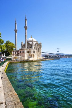 İstanbul 'daki Ortakoy Camii' nin güzel dış cephesi, Türkiye