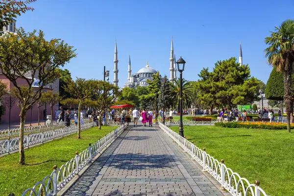 Istanbul Türkei 2023 August Schöne Außenansicht Der Blauen Moschee Sultanahmet — Stockfoto