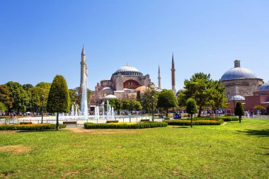 Ayasofya 'nın dış manzarası, Aya Sofya, İstanbul Sultanahmet Parkı' ndaki cami, Türkiye