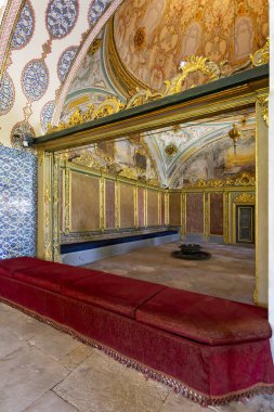 İSTANBUL, TURKEY 2023 Ağustos 03: İstanbul 'daki ünlü Topkapı Sarayı' nın güzel manzarası