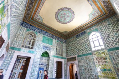 İSTANBUL, TURKEY 2023 Ağustos 03: İstanbul 'daki ünlü Topkapı Sarayı' nın güzel manzarası