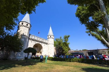 İSTANBUL, TURKEY 2023 Ağustos 03: İstanbul 'daki ünlü Topkapı Sarayı' nın güzel manzarası