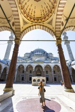 İSTANBUL, TURKEY 2023, Ağustos 04: Süleyman Camii, Süleyman Camii 'nin İstanbul, Türkiye' deki güzel manzarası