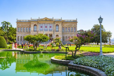 ISTANBUL, TURKEY 2023 August 05: The beautiful exterio of Dolmabahce Palace in Istanbul, Turkiye clipart