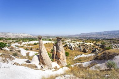 Devrent Valley, Cappadocia, Nevsehir, Türkiye 'deki Three Graces, rock Hills