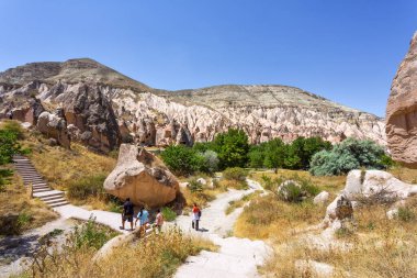 Kapadokya 'da Zelve Açık Hava Müzesi. Türkiye 'nin tarihi yerleri ve simgeleri