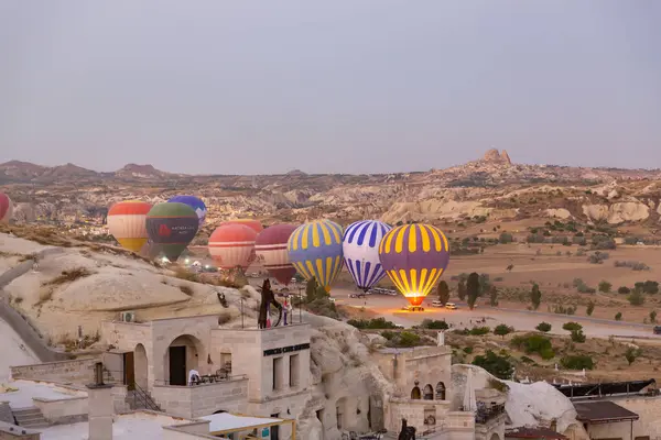 Cavusin Turquie 2023 Août Vol Montgolfière Grande Attraction Touristique Cappadoce Photo De Stock