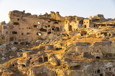 Cappadocia, Türkiye 'deki Cavusin' in güzel manzarası