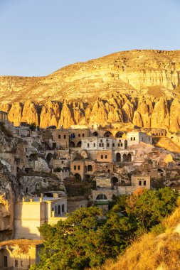 Cappadocia, Türkiye 'deki Cavusin' in güzel manzarası