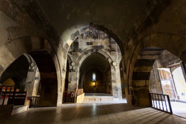 Saruhan Karavanserai Nevsehir 'de Türkiye' nin Kayseri ilçesine bağlı bir beldedir.