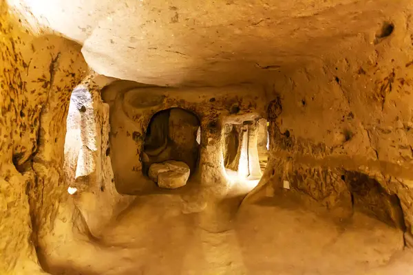 stock image Mazi Yeralti Sehri. The underground city of Mazi in Cappadocia, Turkiye