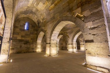 Orta Anadolu 'daki ünlü Sultanhani Caravanserai.