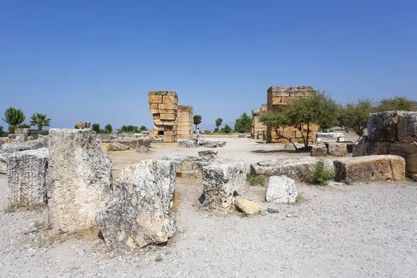 Hierapolis 'in güzel manzarası, Türkiye' de arkeolojik alan