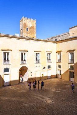 RAGUSA, SICILY 2023 5 Kasım: Sicilya 'nın Ragusa ilindeki Donnafugata Şatosu' nu ziyaret edin